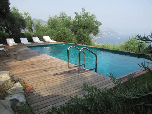 Rapallo Apartment | CHARMING APARTMENT VILLA with POOL