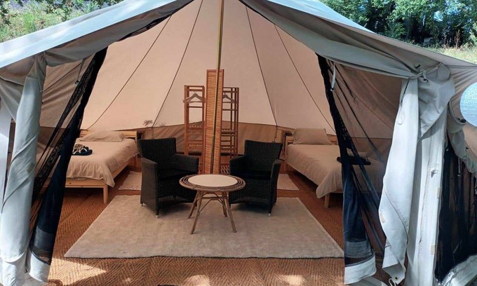 Kwenenbos Cabin | Charming Glamping tent in quiet place, with swimming pool, bathroom and kitchen