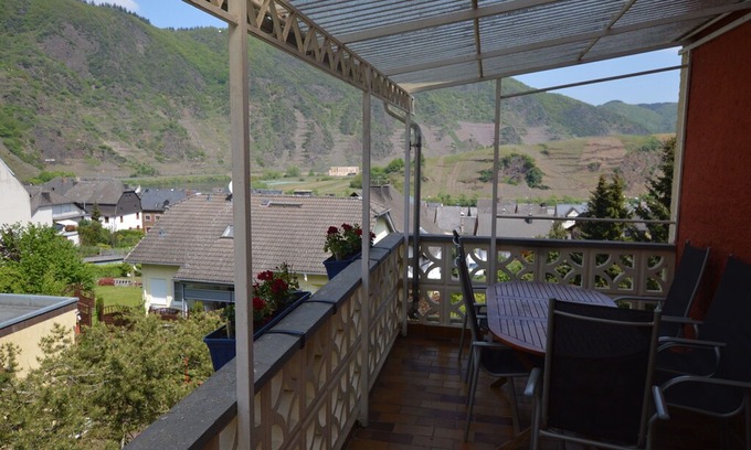 Bremm House | Charming Holiday Home in Bremm Eifel with Garden