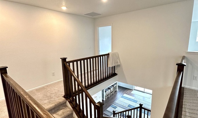 The Pinery House | Charming home with Ample space