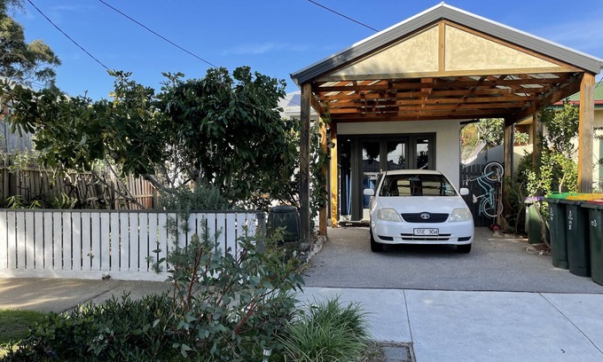 Newport House | Charming House
