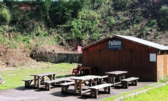 Saint-Cheron House | Charming Mobil-Home Camping 3* (40 min from Paris)