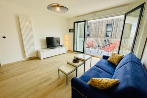 La Rochelle Apartment | charming new flat with balcony