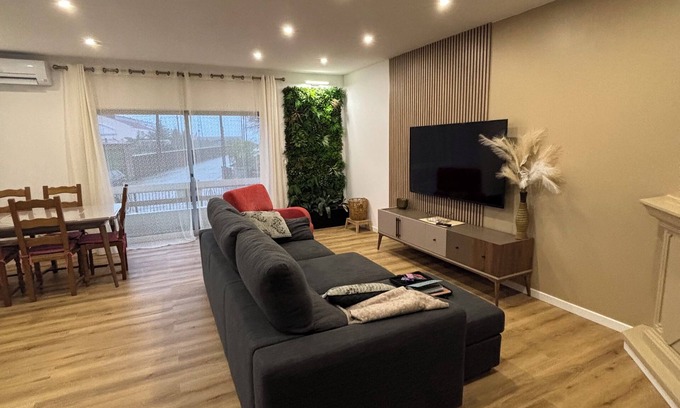 Santo Tirso House | Charming Portuguese villa 20 min from porto 20 min from the beaches