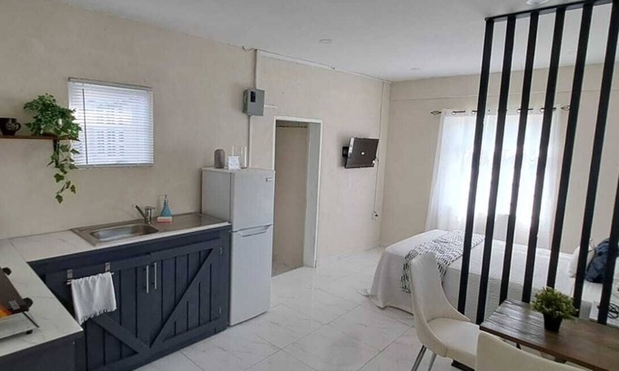 Maxwell Apartment | Charming studio in Maxwell. Walking distance to St. Lawrence Gap and Dover Beach