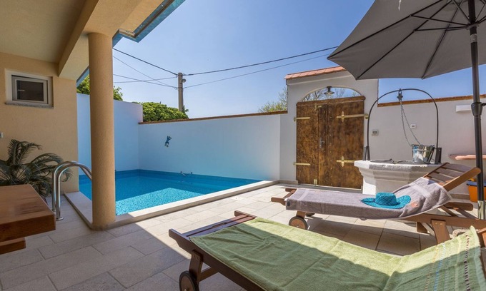 Tribalj House | Charming villa with heated private pool, BBQ, playground, washing machine