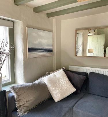 Dolgellau House | Charming Welsh Cottage in Dolgellau - Snowdonia