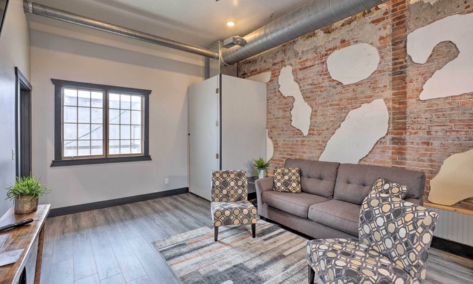 Cherokee Apartment | Cherokee Vacation Rental - On Main Street!