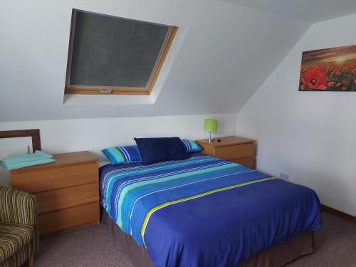 Poole House | Chezzas Homestay FREE driveway parking & private bathroom TwinTripleKingDoubles