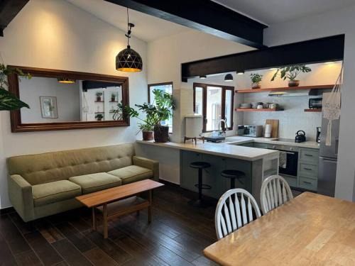 Antigua Guatemala Apartment | Chic two bedroom apartment in Antigua