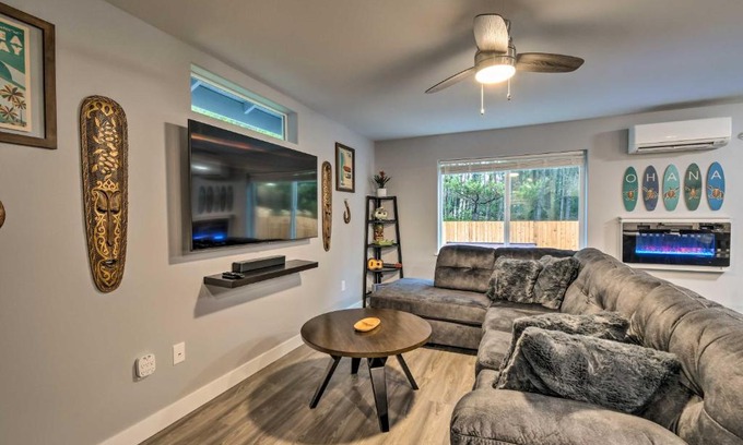 Westport House | Chic Westport Getaway with Hot Tub and Fireplace!