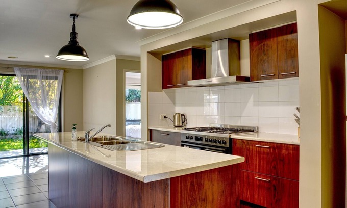 Sebastopol House | Chifley - Bring the whole family