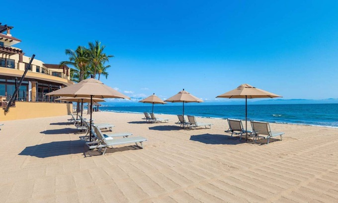 Flamingos Resort | Christmas week on the Beach in fabulous Bucerius resort. All-inclusive available