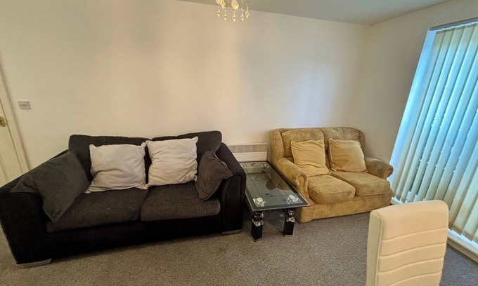 Wolverhampton Apartment | Church View Apartment in Wolverhampton