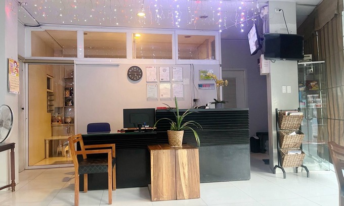 Mandaue Hotel | Cinfandel Suites