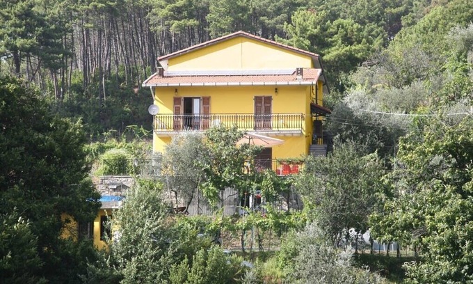 Ricco del Golfo di Spezia House | Cinqueterre Park (SP). Three studios with kitchenette