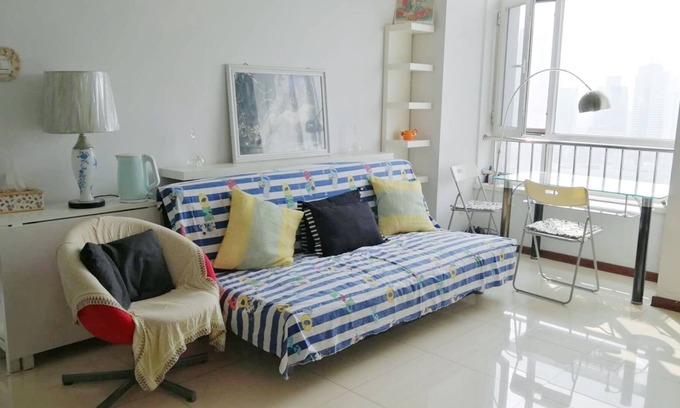 Tianjin House | City Center 2B1B Flat with Metro, View , Park and More