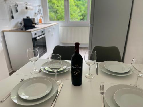 Wuppertal Apartment | City Studios mit Garten in Elberfeld- Zentral - Nespresso - Netflix