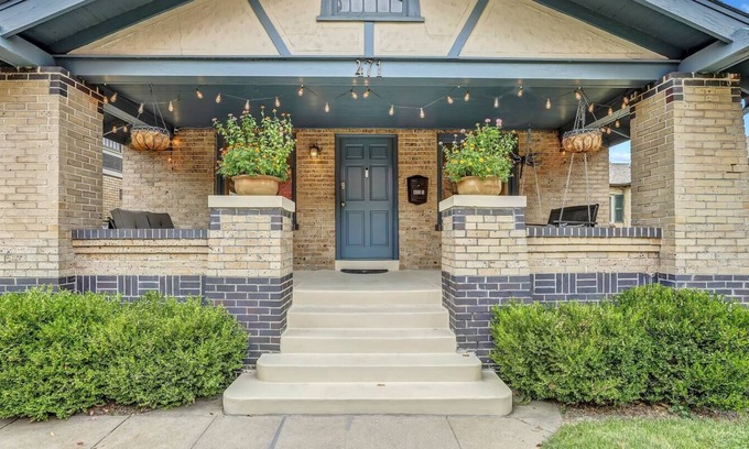 Washington Park West House | Classic Bungalow in Wash Park