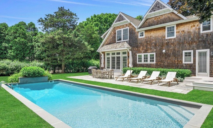 Village of East Hampton House | Classic East Hampton shingle-style home, lush acreage, private pool,.