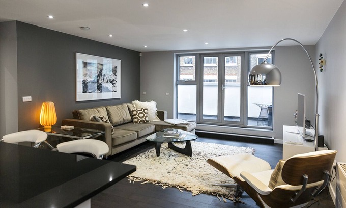 Shoreditch Apartment | CLEAN FULLY LOADED PENTHOUSE - 2beds/2baths/2decks
