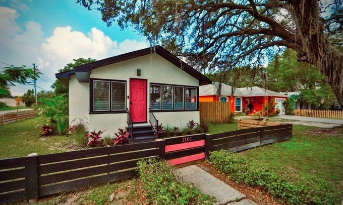 Clearwater Cottage | Clearwater Cottage - 2 BR/1 Bath