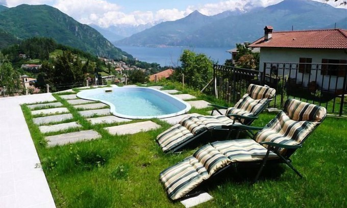 Menaggio Apartment | Clubhouse