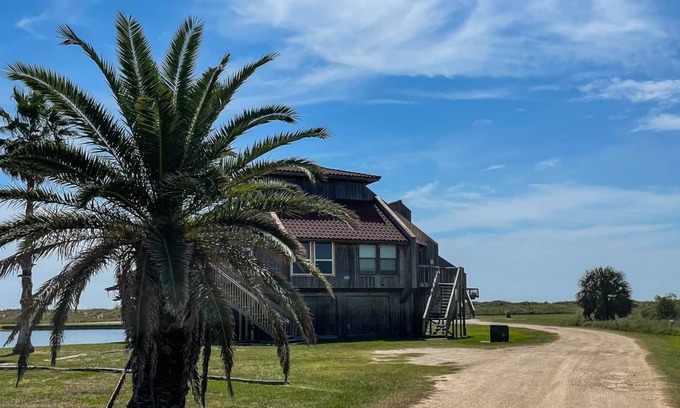 Matagorda House | Coastal Cottage