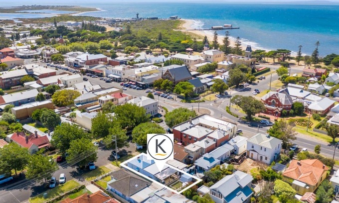 Queenscliff House | Coastal Cottage - Queenscliff