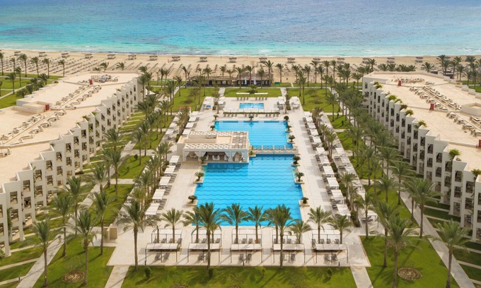 Marsa Matruh Hotel | Coastal Elegance Near Almaza Bay Beach with Pool - Room with Side Sea View