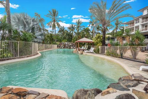 Airlie Beach Apartment | Coastal Soul