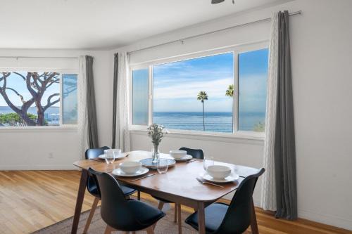 Village of La Jolla House | Coastal Views