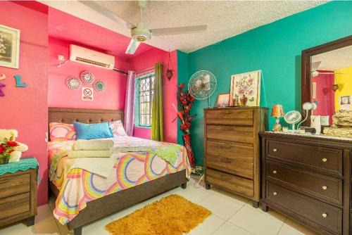 Montego Bay House | Colorful Private Room Oasis