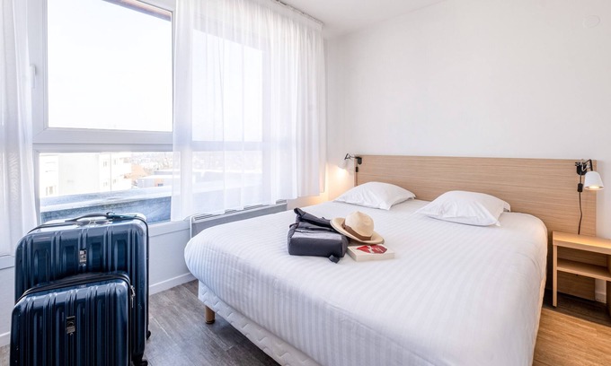 Annecy Apartment | Comfort Aparthotel Les Hauts d'Annecy