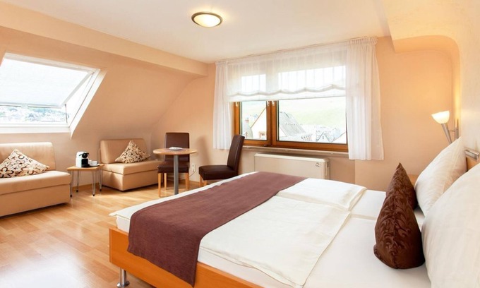 Bernkastel House | Comfort double room - Moselhotel Weiskopf