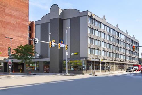 Downtown Cleveland Hotel | Comfort Inn Cleveland Downtown
