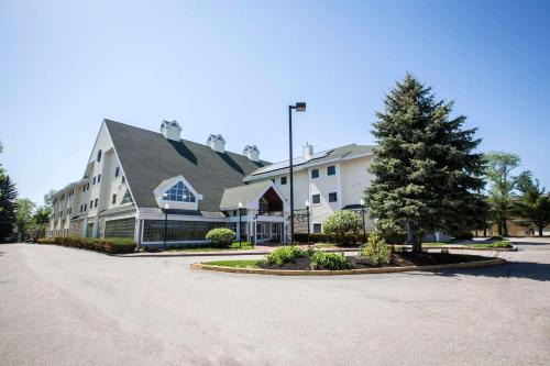 Concord Hotel | Comfort Inn Concord South End