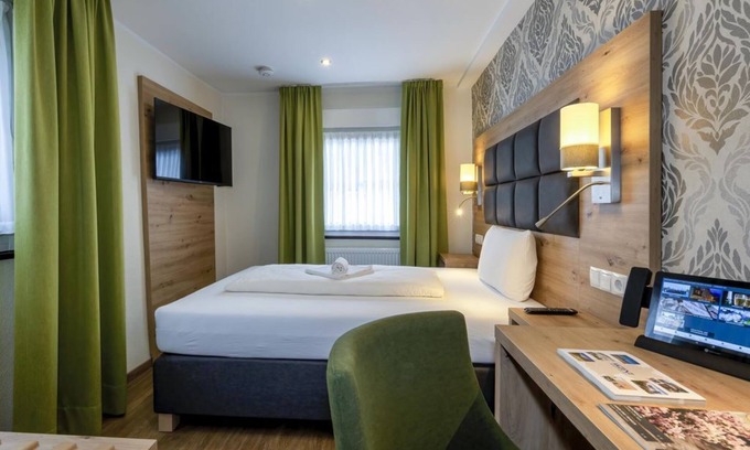 Rhens House | Comfort single room GH-early booking rate B&B - AKZENT Hotel Roter Ochse