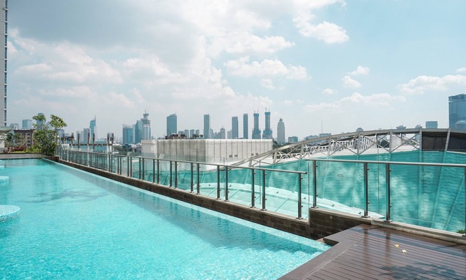 Menteng Apartment | Comfortable And Homey Studio At Menteng Park Apartment