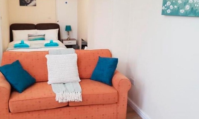 Holbeck Apartment | Comfortable Apartment in Leeds near Royal Armouries Museum