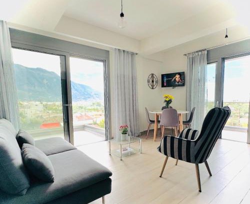 Kalamata Apartment | Comfy Vista Apartment