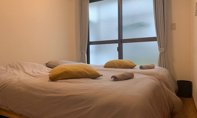Honmachi Apartment | Compact 2DK apt in west Shinjuku