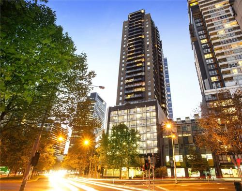 Southbank Apartment | Complete Host Southpoint Apartments