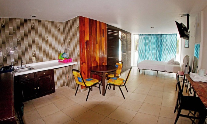 Costera Acapulco Hotel | Condesa Americana Acapulco