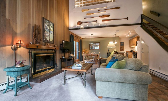 Incline Village Condo | Condo with Summer Pool! (CDL36)