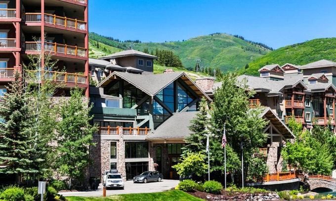 Park City Apartment | Condos at Canyons Resort by White Pines
