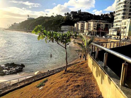 Rio Vermelho Apartment | Confortável apto no Rio Vermelho em frente à praia