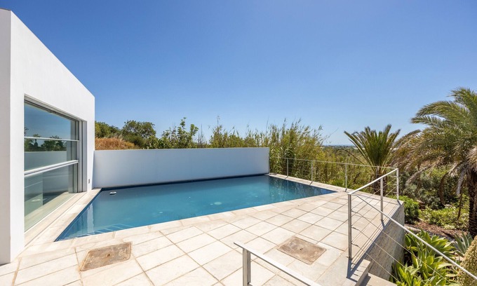 Santo Estevao Villa | Contemporary Tavira Villa | 2 Bedrooms.