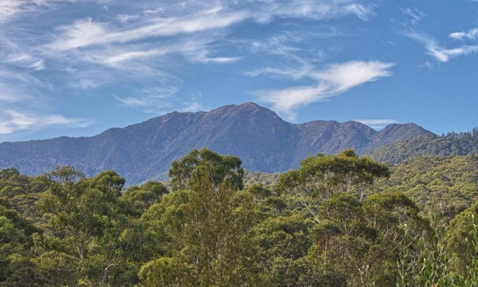 Merrijig House | Cooinda Merrijig - Meaning 'Happy Place' - Perfect for two families.