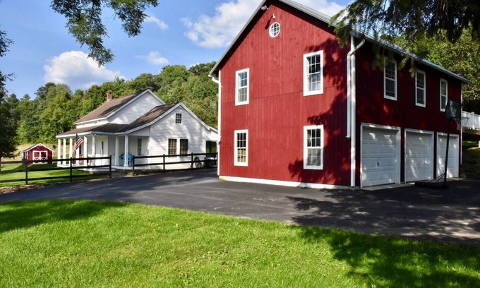 Hartwick Other | Cooperstown Dreams Park Baseball Rental ONLY No Allstar Village Calendars Offset
